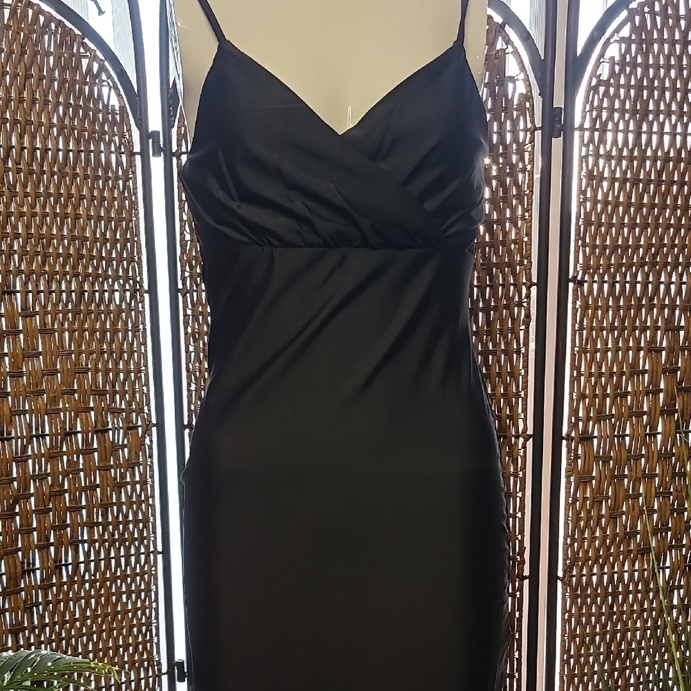 Black Sleeveless Spaghetti Strap Slip Dress